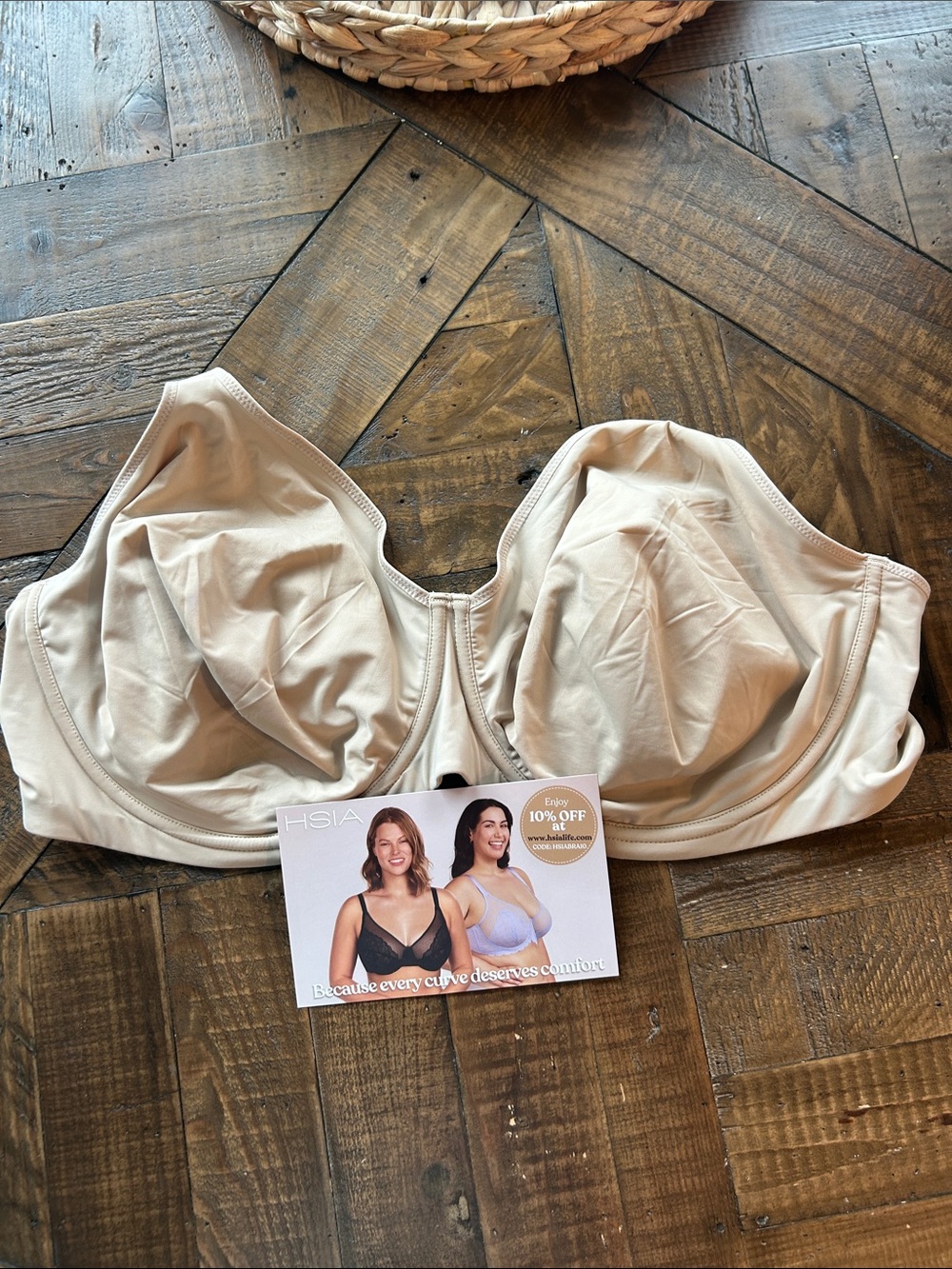 HSIA Women's Full-Coverage Underwire Bra in Soft Beige